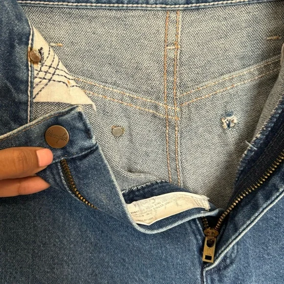Vintage Wrangler High Rise Cut Off Shorts - Picture 2 of 10